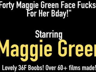 Dubļains forty maggie green seja fucks a loceklis par viņai bday!