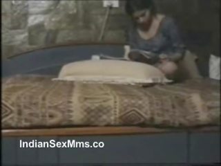 Mumbai Esccort dirty clip - IndianSexMms.Co