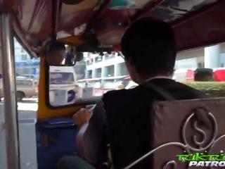 Tuktukpatrol i madh gji tajlandeze princeshë macy nihongo anale fucked